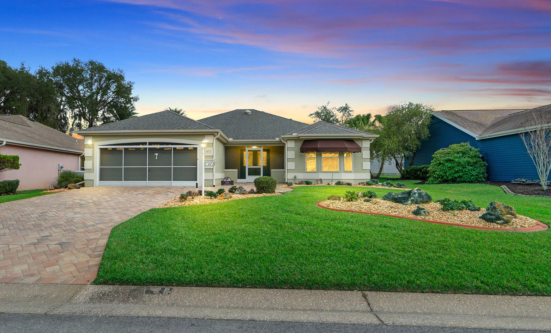 real estate photo of the front of a house.